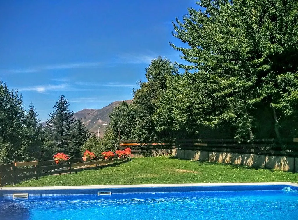 Apartamentos Multibaqueira Baqueira Beret Spain