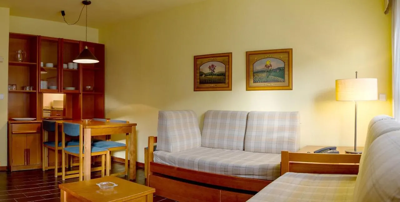 Apartamentos Multibaqueira Baqueira Beret 4*,  Spain